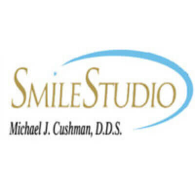 logo smile studio